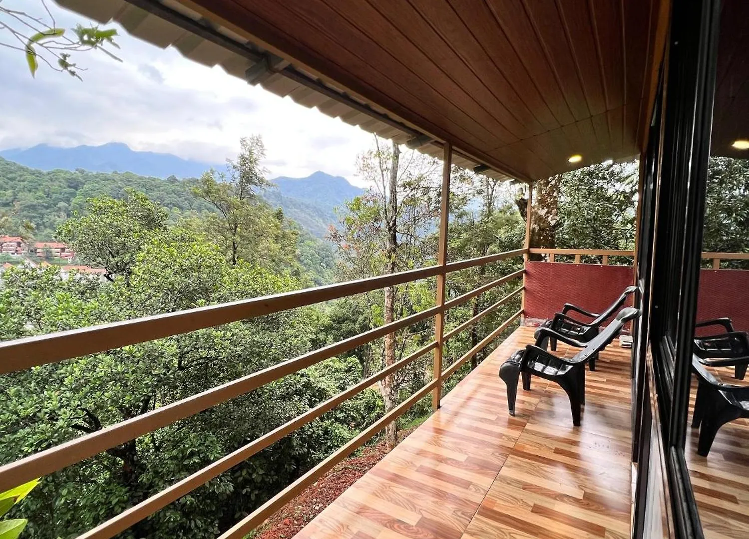 Misty Cloud Resort Vythiri